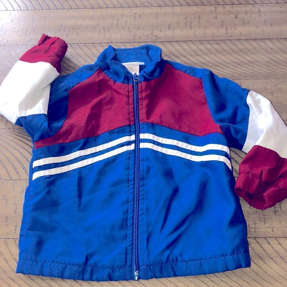 Classic Fleecelined ⛵️ Windbreaker 2 pockets Zip up. Soft!